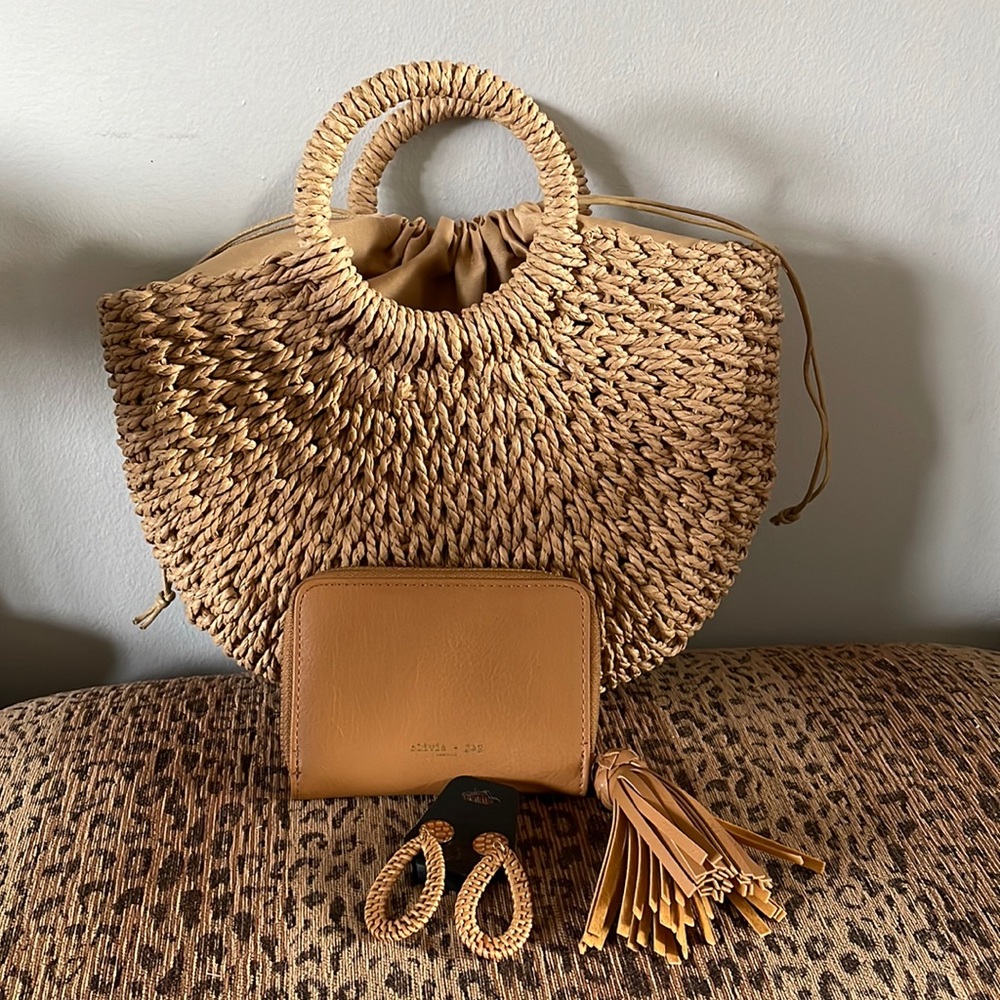 Bundle with Bag and Accessories